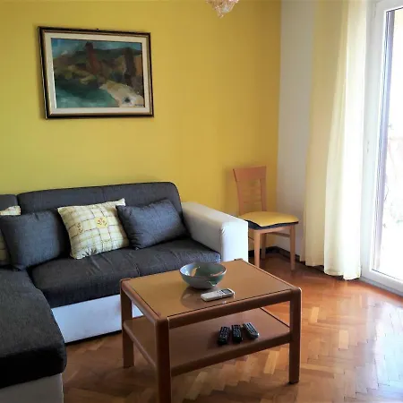 Apartment Bol * بول